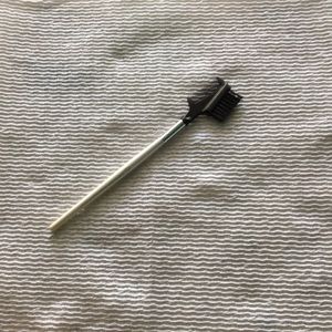 Professional brow and comb brush